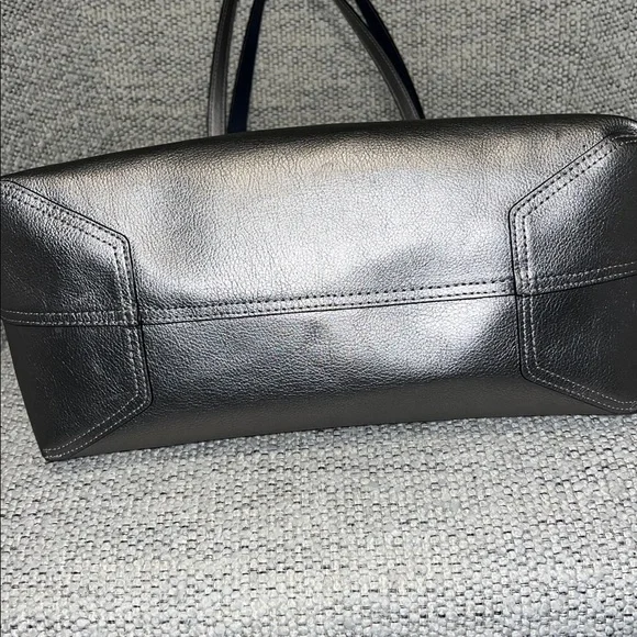 Kate Spade Metallic Gray Leather Tote with Wristlet-REVERSIBLE - Picture 6 of 11